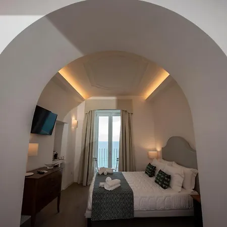 Domus Centro Gæstehus Tropea