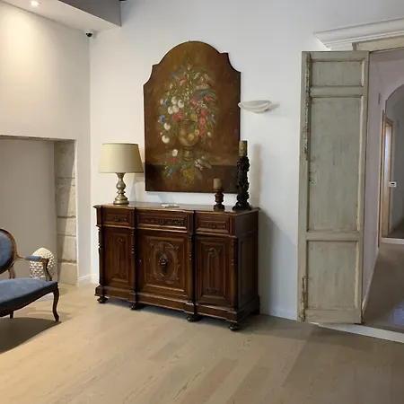 Domus Centro Guest house