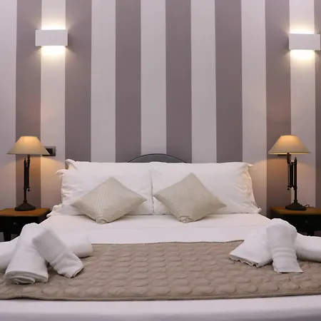 Domus Centro Gæstehus Tropea