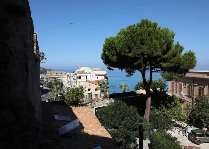 Domus Centro 4* Tropea