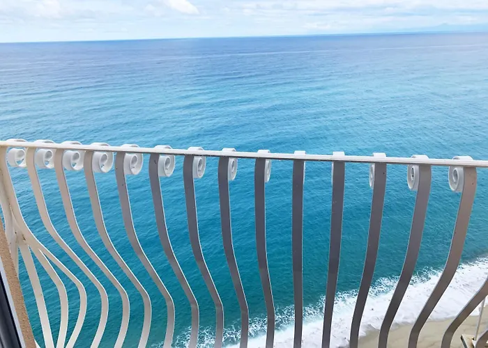 Domus Centro Guest house Tropea